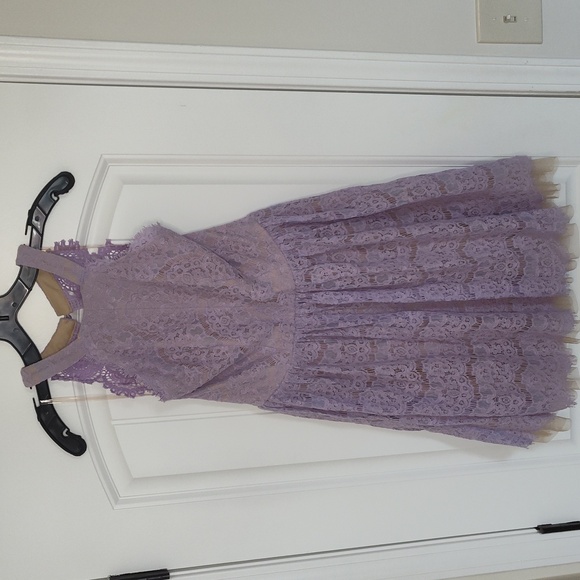 Francesca's Lace Lilac Dress - Picture 3 of 11